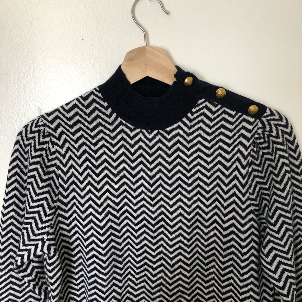 J Crew Button Detail Mockneck Sweatet Herringbone - Picture 2 of 6